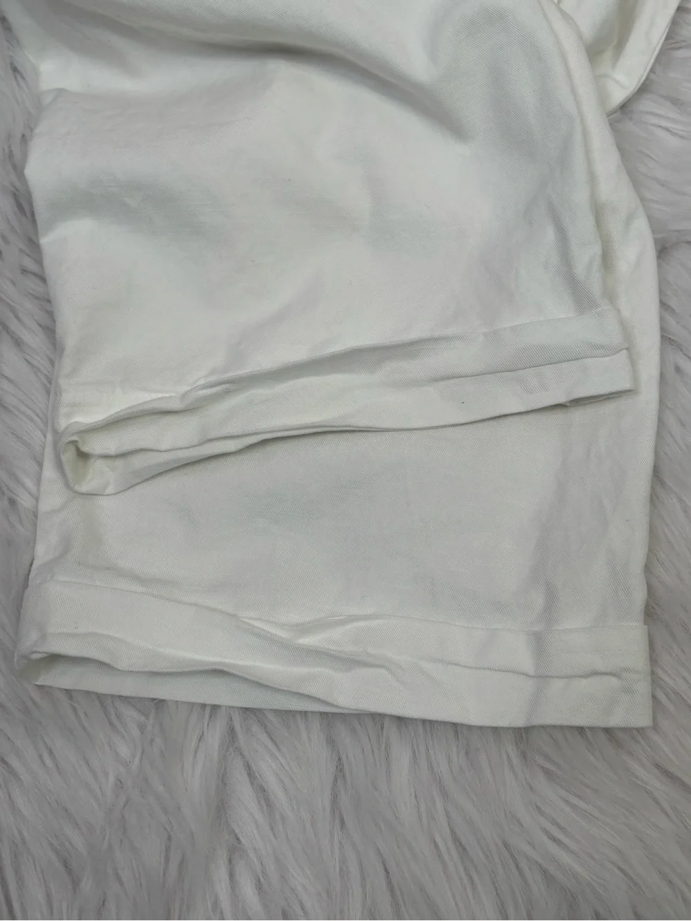 H&M Men’s Regular Fit White Cuffed Trousers Pants Size 38 Pleated 39x28” Slacks